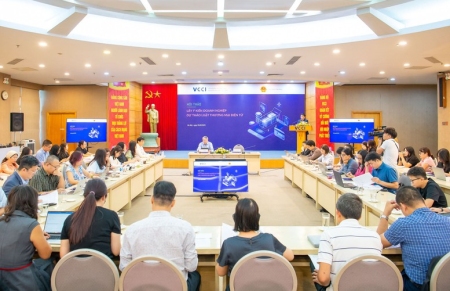 Luật Thương mại điện tử cần bảo vệ người tiêu dùng, thúc đẩy thị trường số bền vững