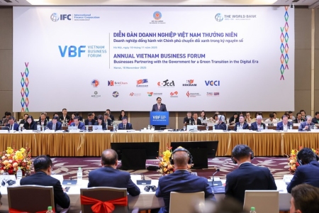 Thủ tướng: Chuyển đổi, tìm kiếm và kiến tạo động lực tăng trưởng mới là khách quan và tất yếu