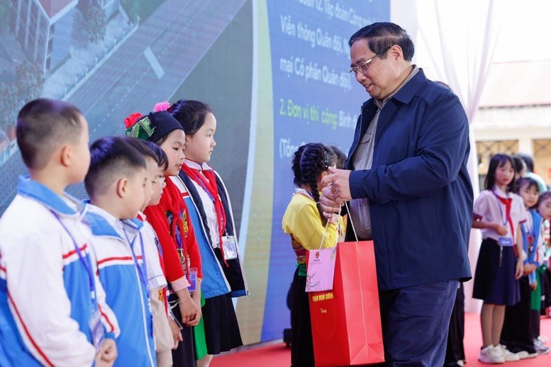 Thủ tướng Phạm Minh Chính: Mọi thành quả phát triển đều hướng tới nhân dân- Ảnh 10.